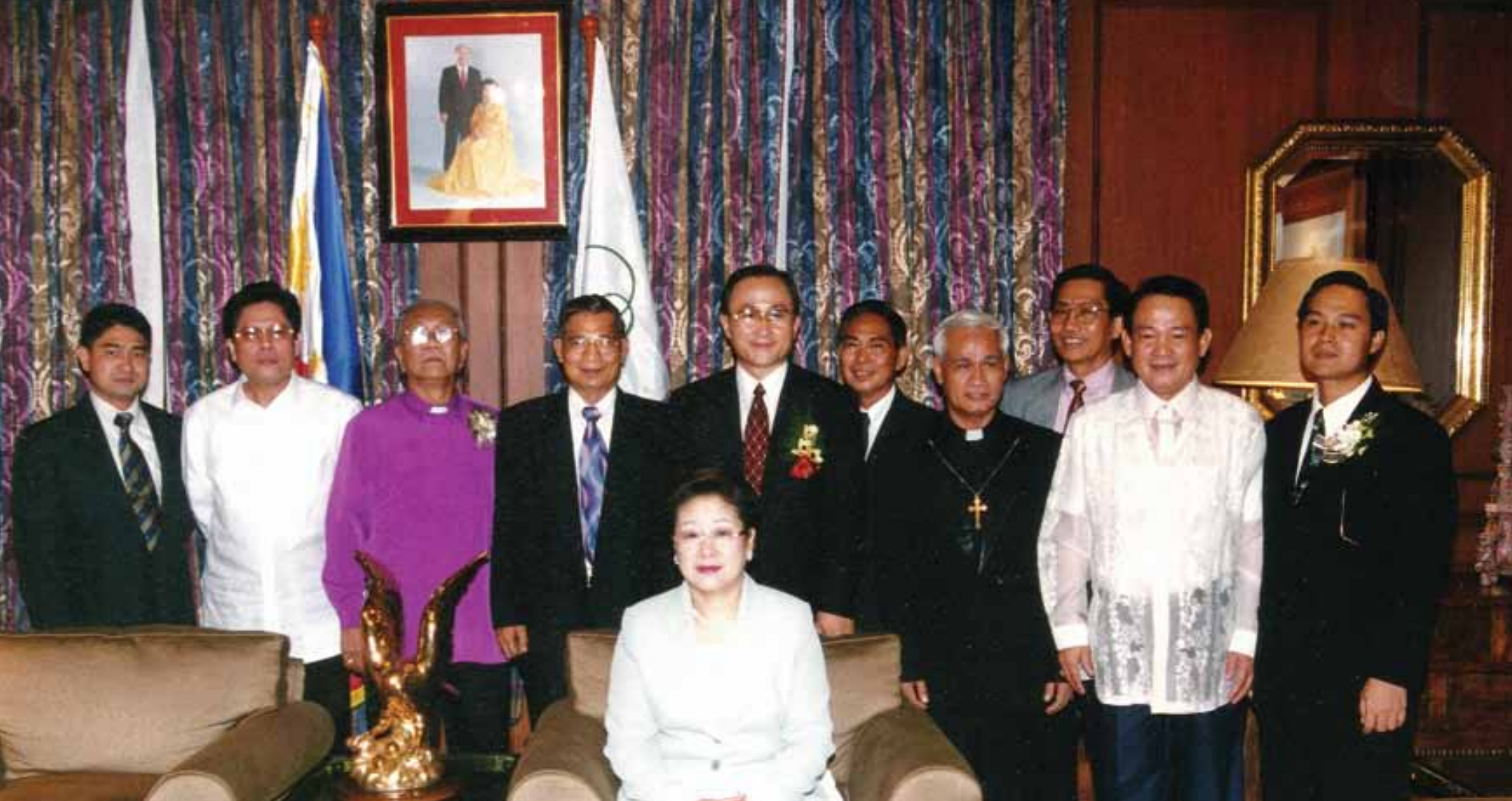 True Mother speaking in Manila during her 80-city world peace tour